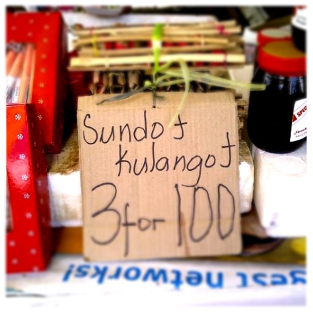 sundot kulangot  #instaphoto #igdaily #food #sign #funny #baguio